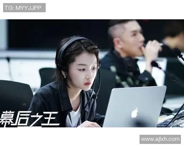 篮球明星与车模女友的浪漫故事揭示了光鲜背后的真实生活与情感纠葛